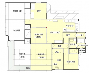 寒くない吹き抜けのある古民家リビング