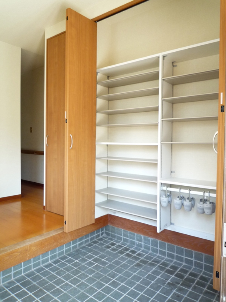 大家族の玄関スッキリ!!