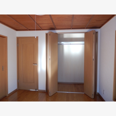 狭い離れを工夫して住みやすく