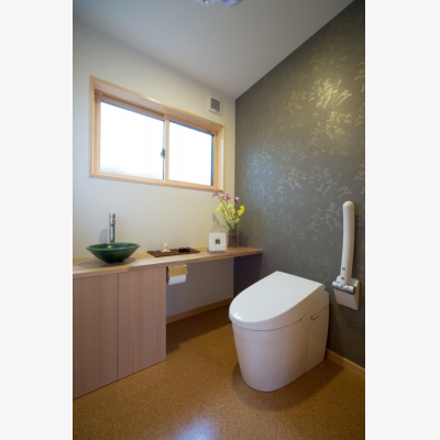 もてなしとくつろぎの和空間へ