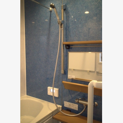 エコ＆使い易いバスルームとトイレへ